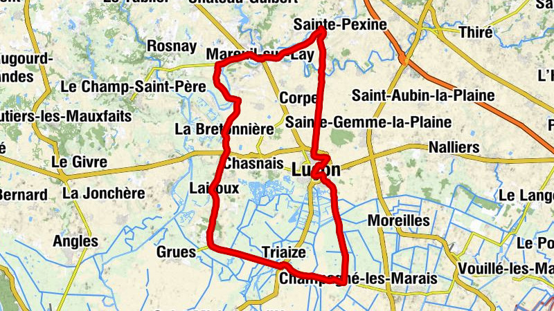 Église Saint-Pierre - Le Relais des Quatres Routes - Église Saint-Denis - Église Saint-Sauveur