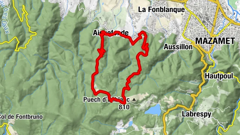 Wanderweg entlang der Bergbauernhöfe